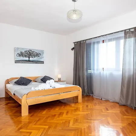 Kamenia Villa