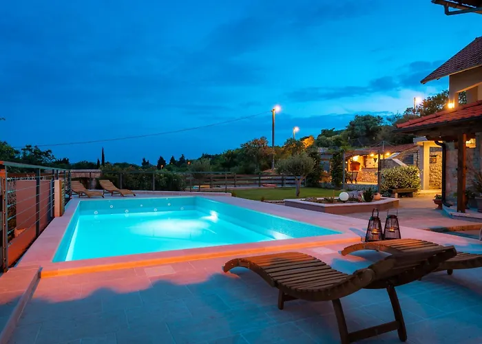 Kamenia Villa Drniš